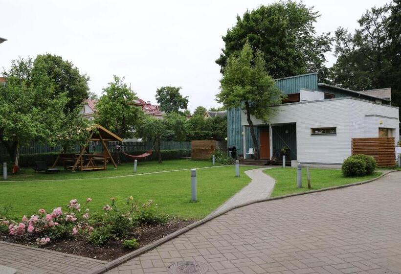 ویلای 1 خوابه با چشم‌انداز باغ, Villa Meri