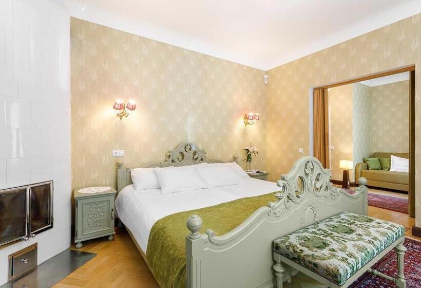 اتاق لوکس چهار تخته, Villa Meri