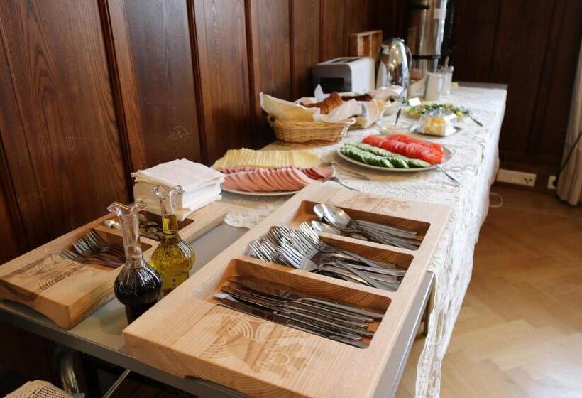 ویلای 1 خوابه با چشم‌انداز باغ, Villa Meri