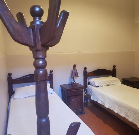 デラックスルーム, Hostal Las Carretas