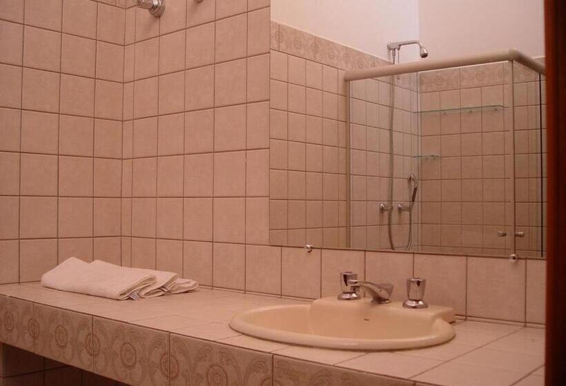 家庭间, Pousada Rural Paraíso