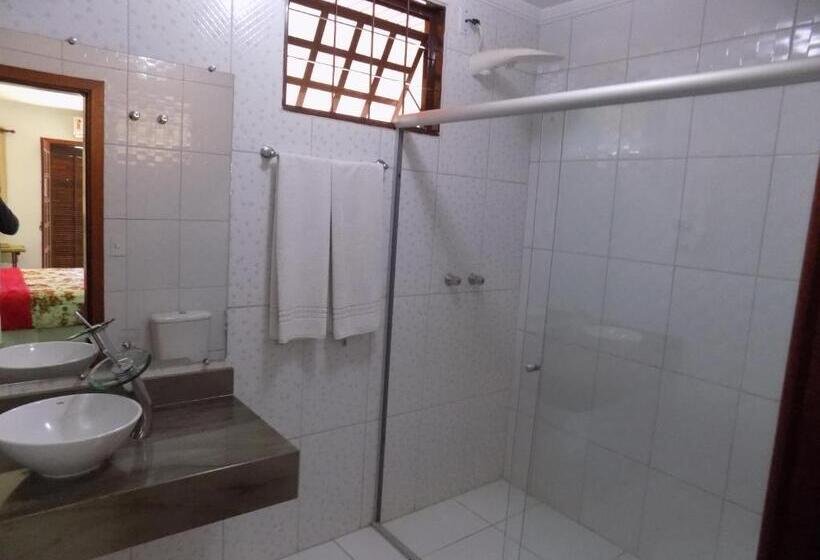 家庭间, Pousada Rural Paraíso