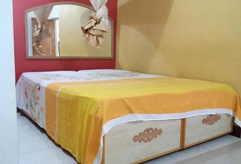 Standard Kolmen Hengen Huone, Riverside Homestay