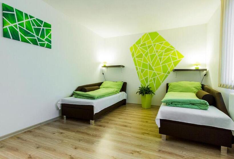 غرفة قياسية, Sentami