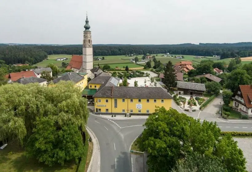 Standard Yhden Hengen Huone, Stiftsgasthof Hochburg