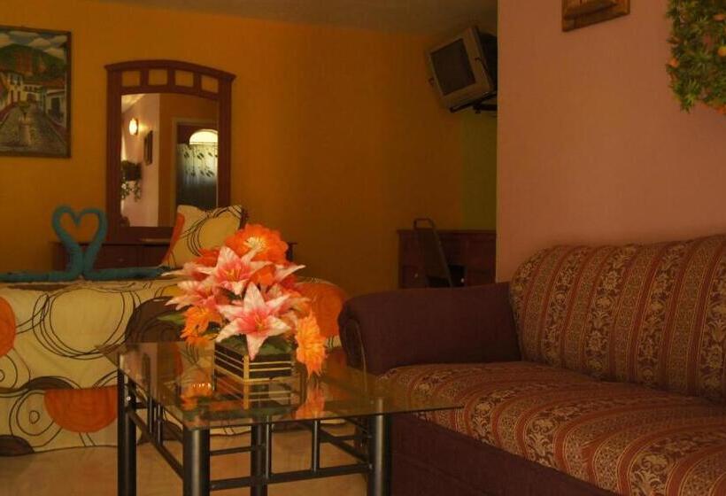 Номер Стандарт, Posada Tolteca