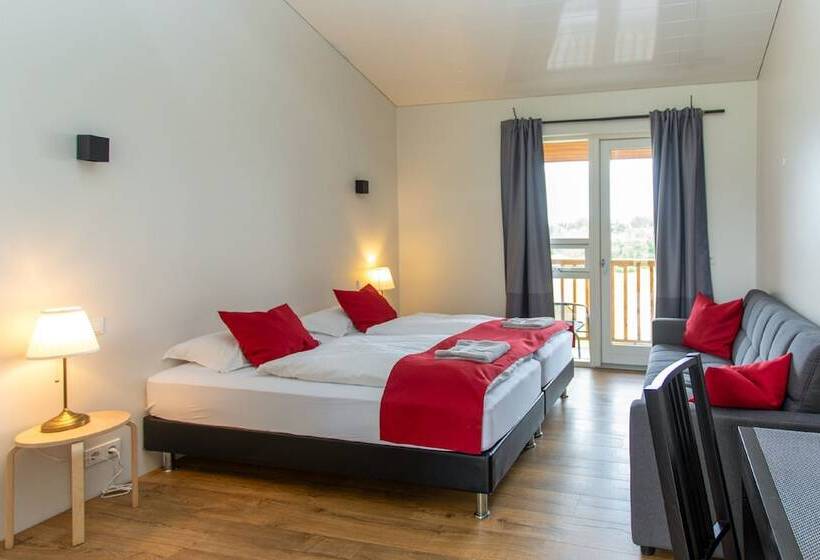 اتاق خانوادگی, Guesthouse Fludir