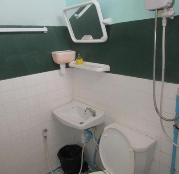 חדר סטנדרט חדר אמבטיה משותף, Jay Guesthouse And Restaurant