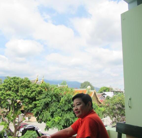 מיטה בחדר משותף, Jay Guesthouse And Restaurant