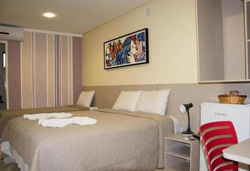 חדר דלוקס לשלושה, Pousada Elo Inn