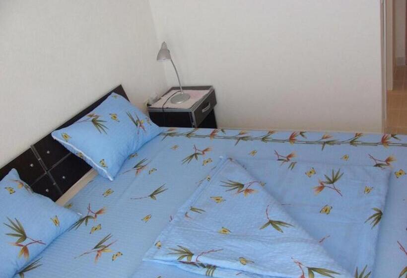 اتاق استاندارد با بالکن, Villa Cvet Rooms