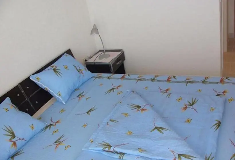 اتاق استاندارد با بالکن, Villa Cvet Rooms