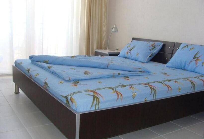 اتاق استاندارد با بالکن, Villa Cvet Rooms