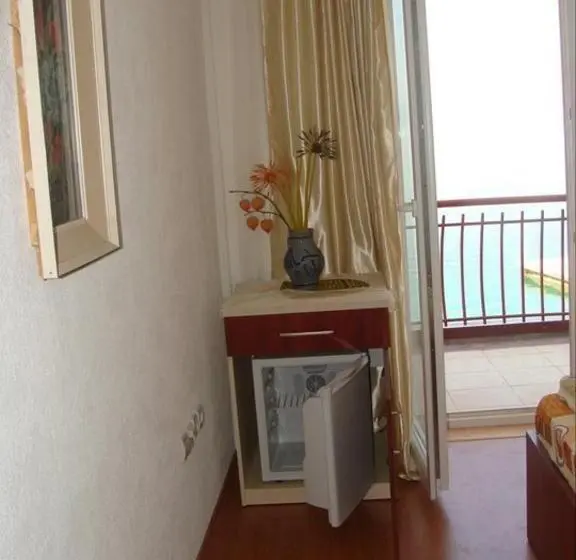 اتاق استاندارد با بالکن, Villa Cvet Rooms