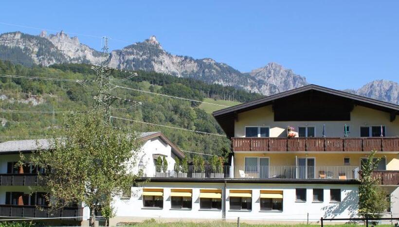 Апартаменты 1 Спальня с Террасой, Pension Alfenz