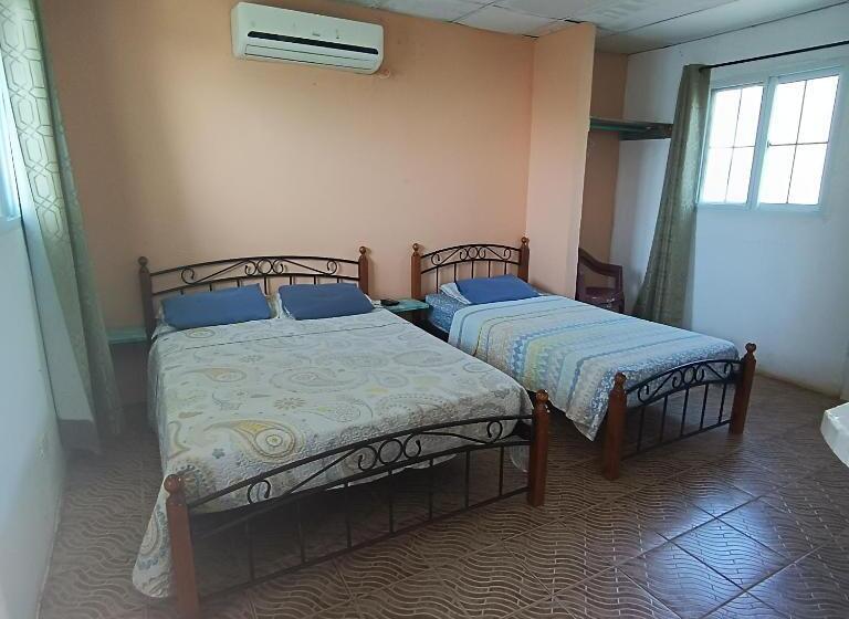 패밀리 룸, Rancho Juancho