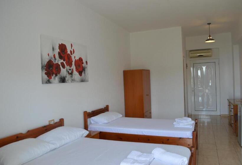 Triple Room Sea View, Velco Bb Himara