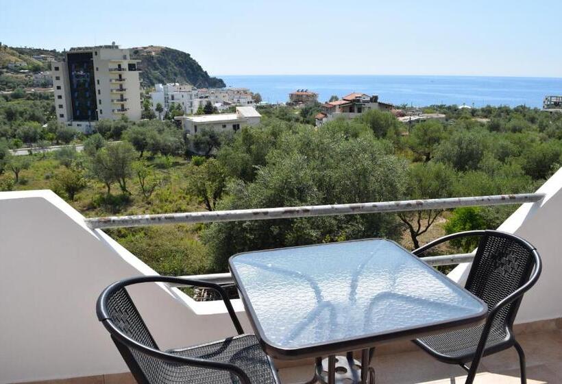 اتاق استاندارد با چشم‌انداز دریا, Velco Bb Himara