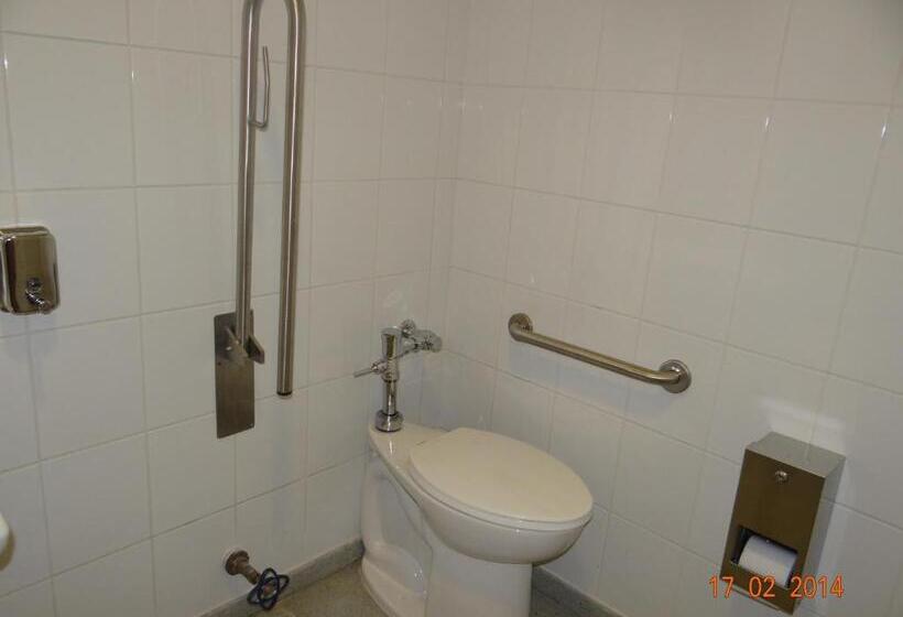 חדר משפחתי, Hostal Santa Fe