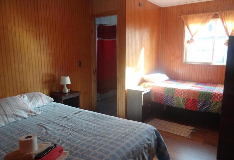 חדר סטנדרט לשלושה, Hostal Santa Fe