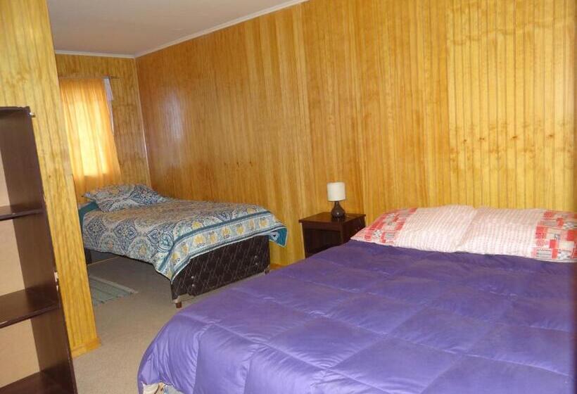 חדר סטנדרט לשלושה, Hostal Santa Fe