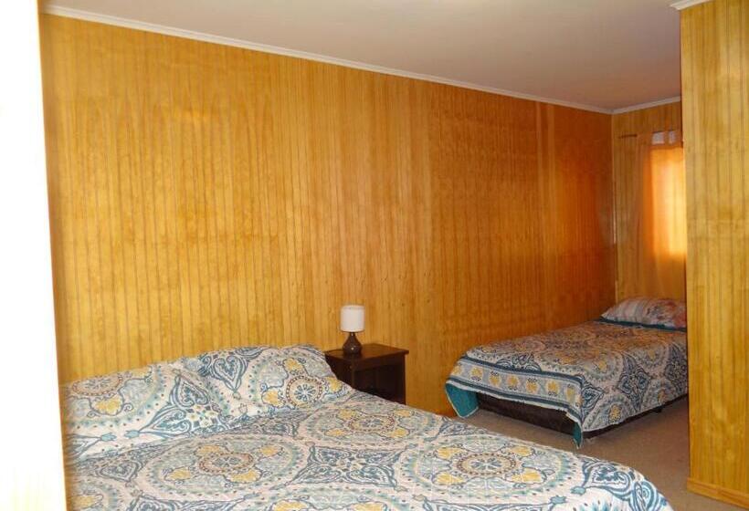 스탠다드 트리플 룸, Hostal Santa Fe
