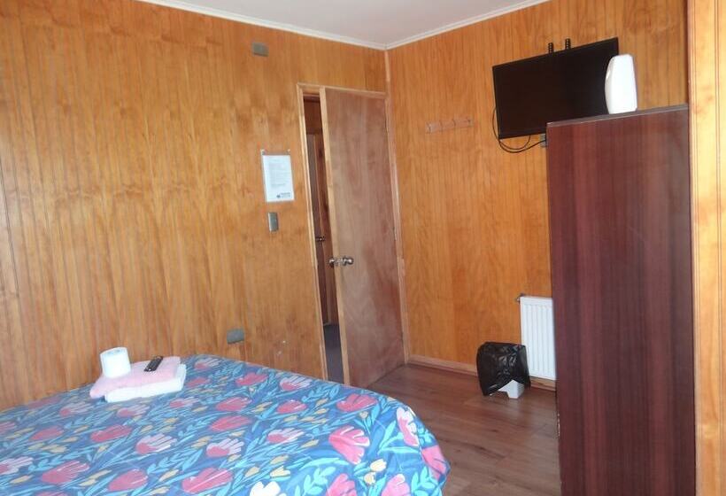 חדר סטנדרט לשלושה, Hostal Santa Fe