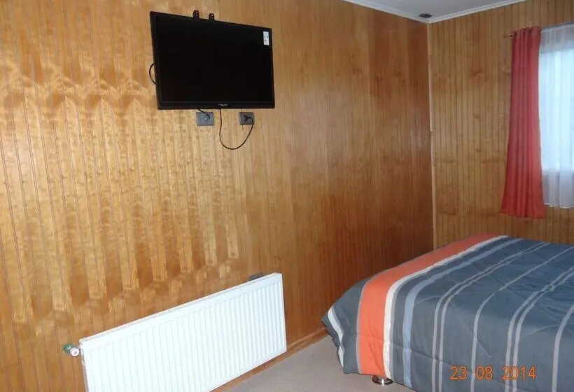 اتاق استاندارد سه نفره, Hostal Santa Fe