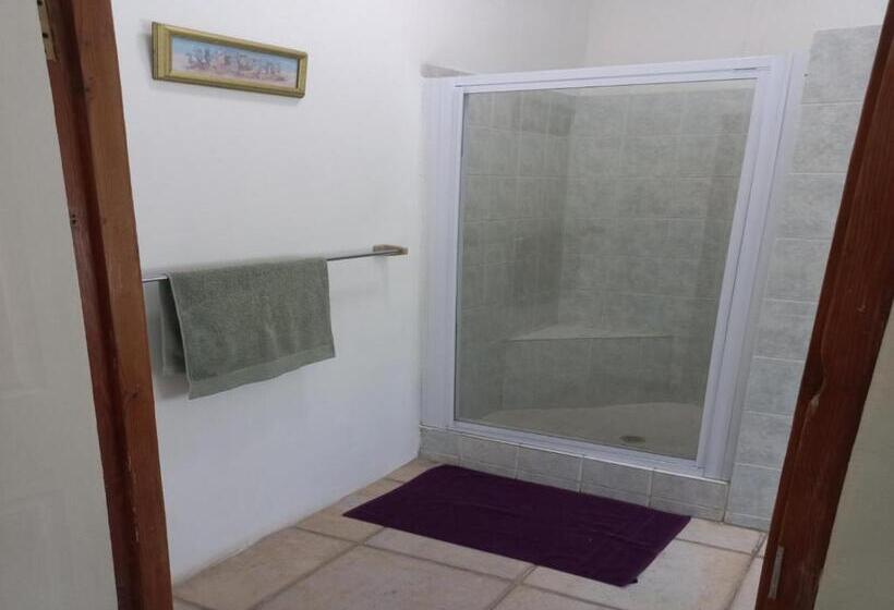 חדר סטנדרט לשלושה עם נוף לגינה, Marula Gardens