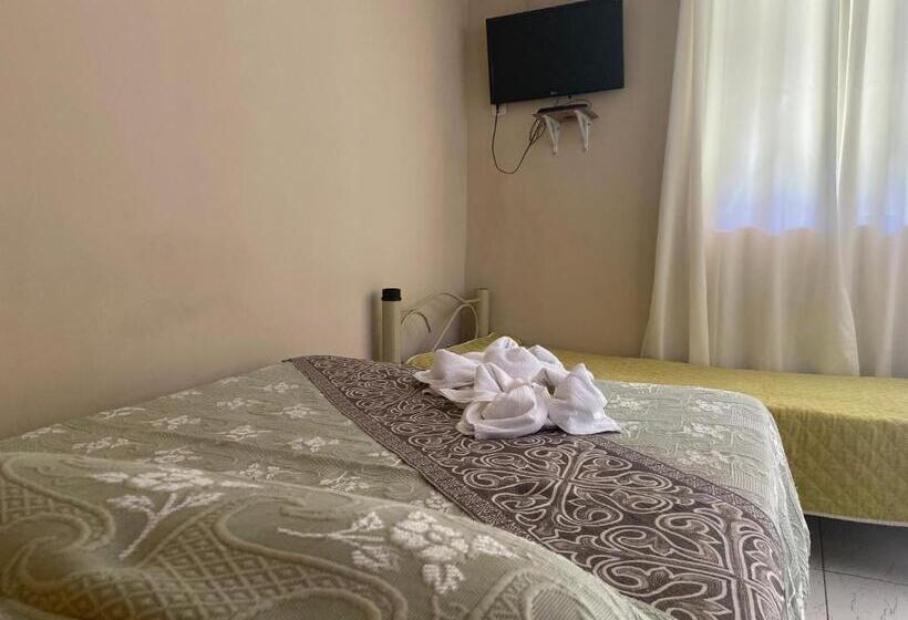 Dört Kişilik Standart Oda, Pousada Só Alegria