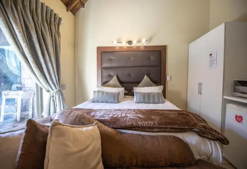 اتاق لوکس, Thatch Haven Guesthouse