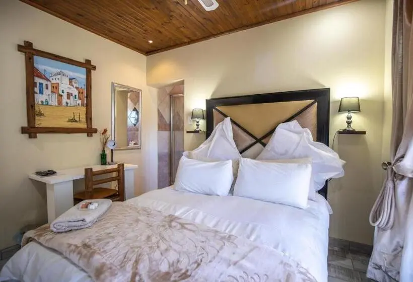 اتاق لوکس با بالکن, Thatch Haven Guesthouse