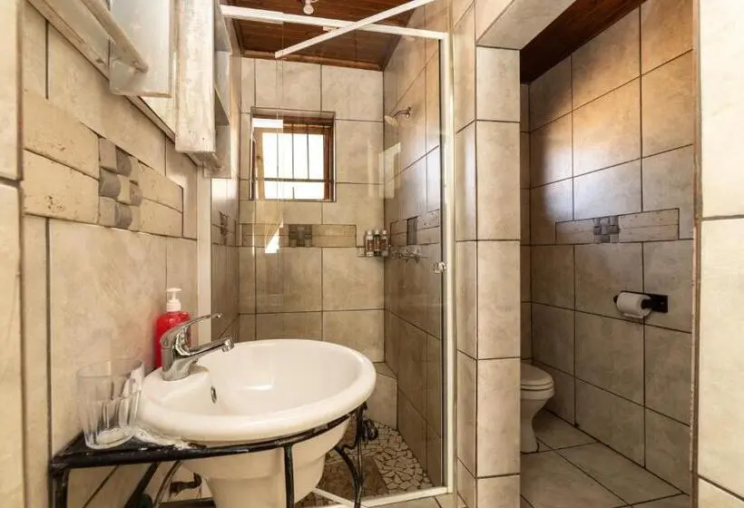 エコノミールーム, Thatch Haven Guesthouse