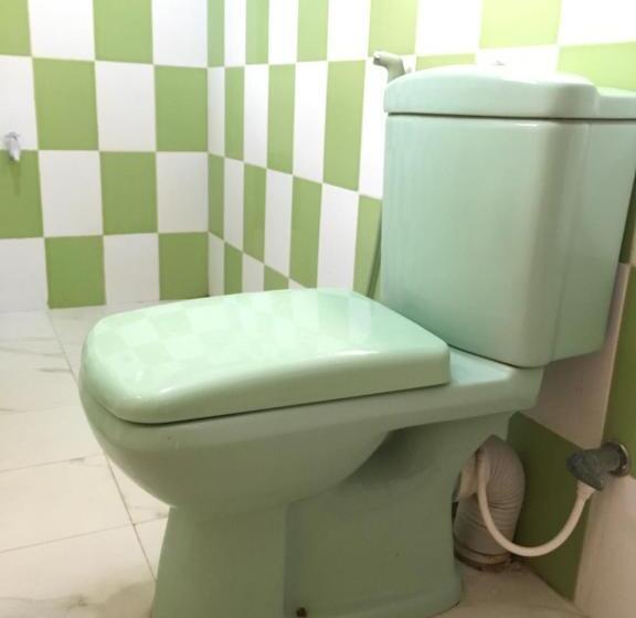 Juniorsvit Trädgårdsutsikt, The Summer Corridor   Kataragama