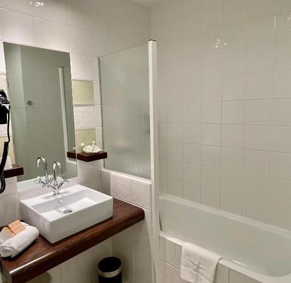 اتاق راحتی, Hôtel Au Logis Des Remparts