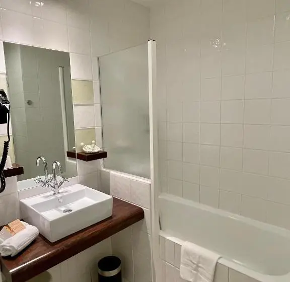 Comfort-huone, Hôtel Au Logis Des Remparts