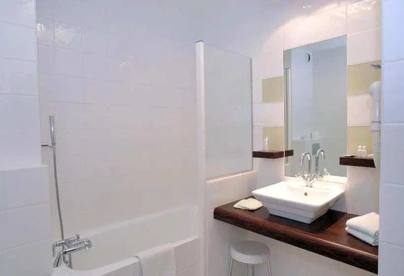 Comfort-huone, Hôtel Au Logis Des Remparts