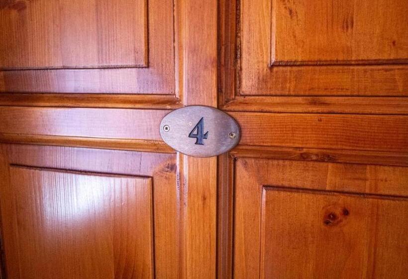 스탠다드 트리플 룸, Radics Panzió étterem és Pihenő Központ