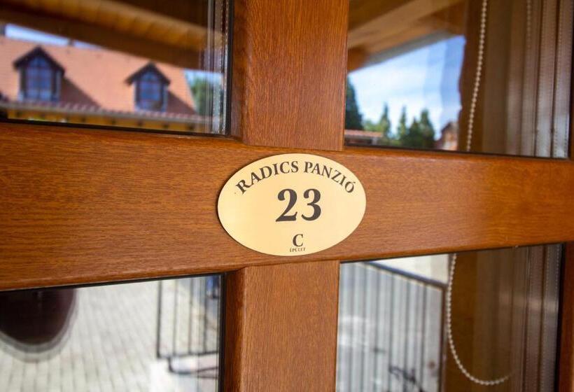 스탠다드 테라스 룸, Radics Panzió étterem és Pihenő Központ