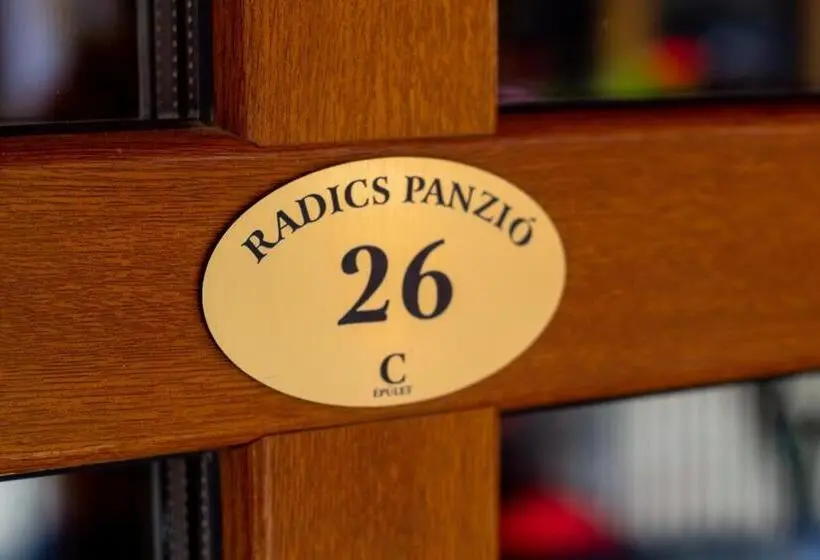 テラス付きスタンダードルーム, Radics Panzió étterem és Pihenő Központ