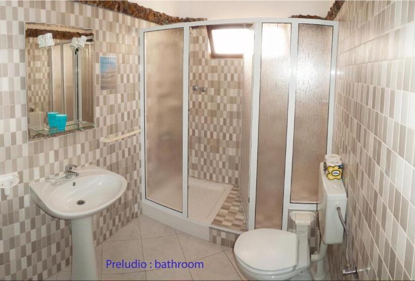 Семейный Номер Вид на Море, Solar Windelo