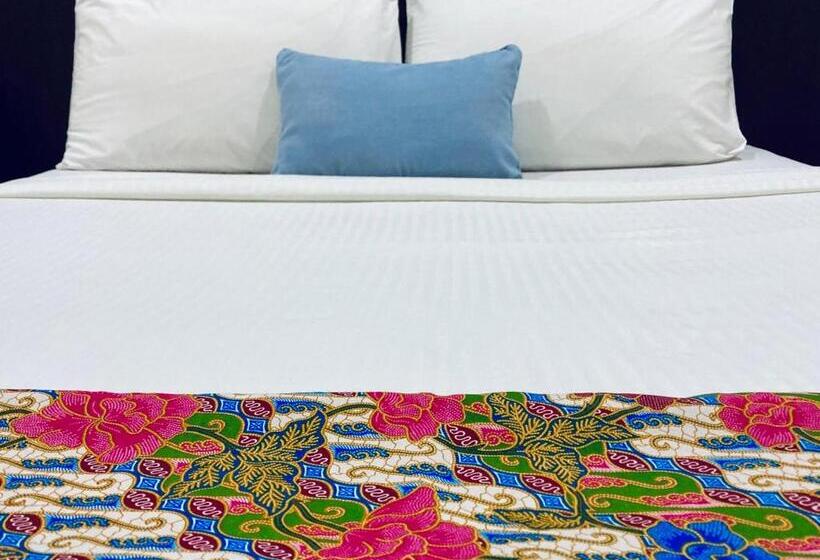 استودیو استاندارد با تراس, Ck