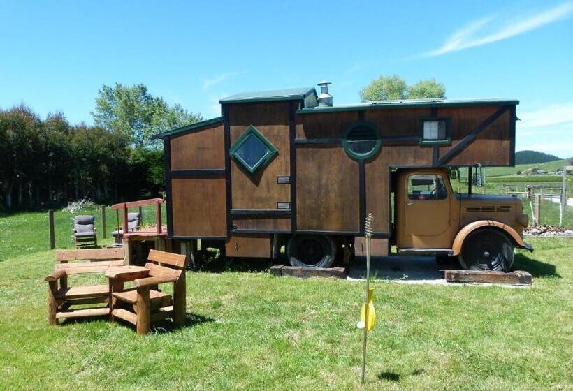 1间卧室的房子, Wacky Stays   Unique Farm Stay Glamping Rentals, Free Animal Feeding Tours