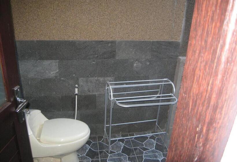 스탠다드 테라스 룸, Bhakti Guest House