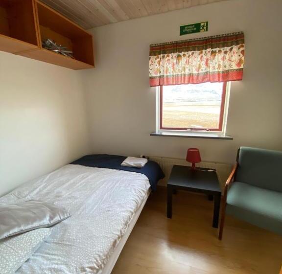 اتاق استاندارد یک تخته با سرویس بهداشتی مشترک, Grund í Grundarfirði Economy Guesthouse