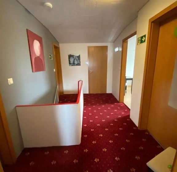اتاق استاندارد با سرویس بهداشتی مشترک, Grund í Grundarfirði Economy Guesthouse