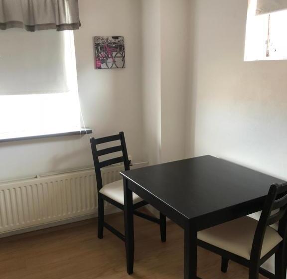 اتاق استاندارد با سرویس بهداشتی مشترک, Grund í Grundarfirði Economy Guesthouse
