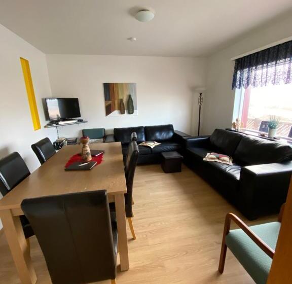 اتاق استاندارد با سرویس بهداشتی مشترک, Grund í Grundarfirði Economy Guesthouse