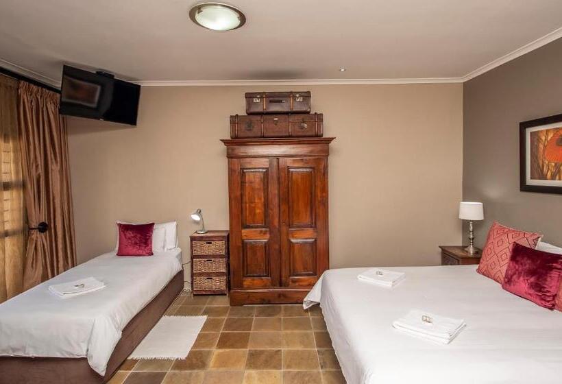 חדר סטנדרט לשלושה, Excellent Guest House