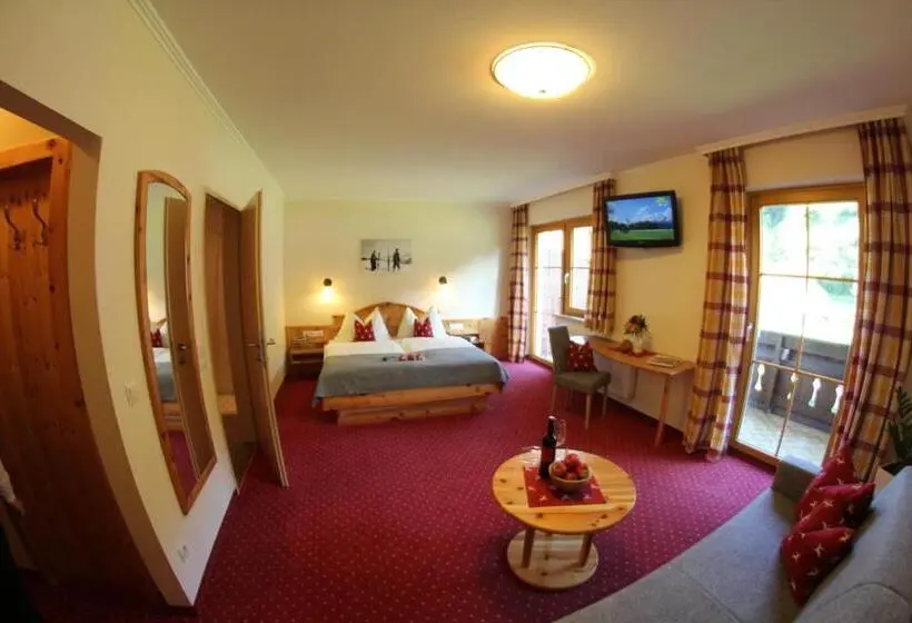 バルコニー付きスタンダードトリプルルーム, Gästehaus Pilz Schladming